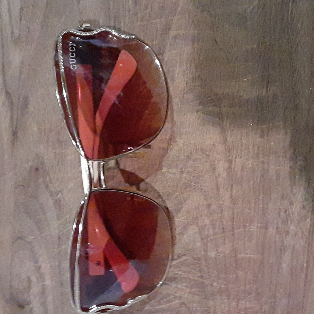 Gucci sunglasses gold trim